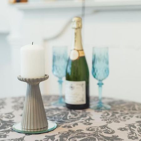 Апартаменты 1 Bed - Wifi - Pet Friendly - Харроу Экстерьер фото