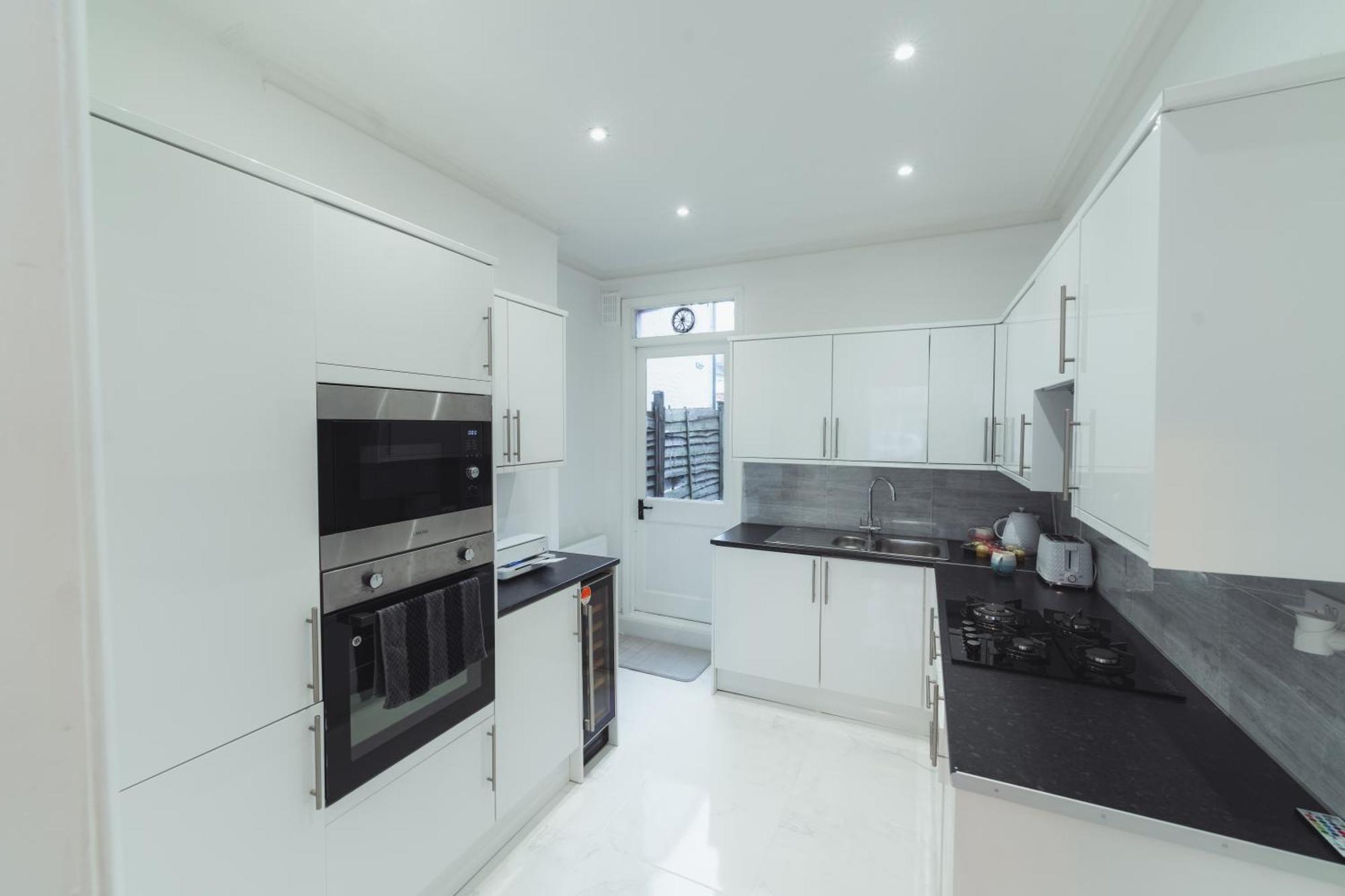 Апартаменты 1 Bed - Wifi - Pet Friendly - Харроу Экстерьер фото
